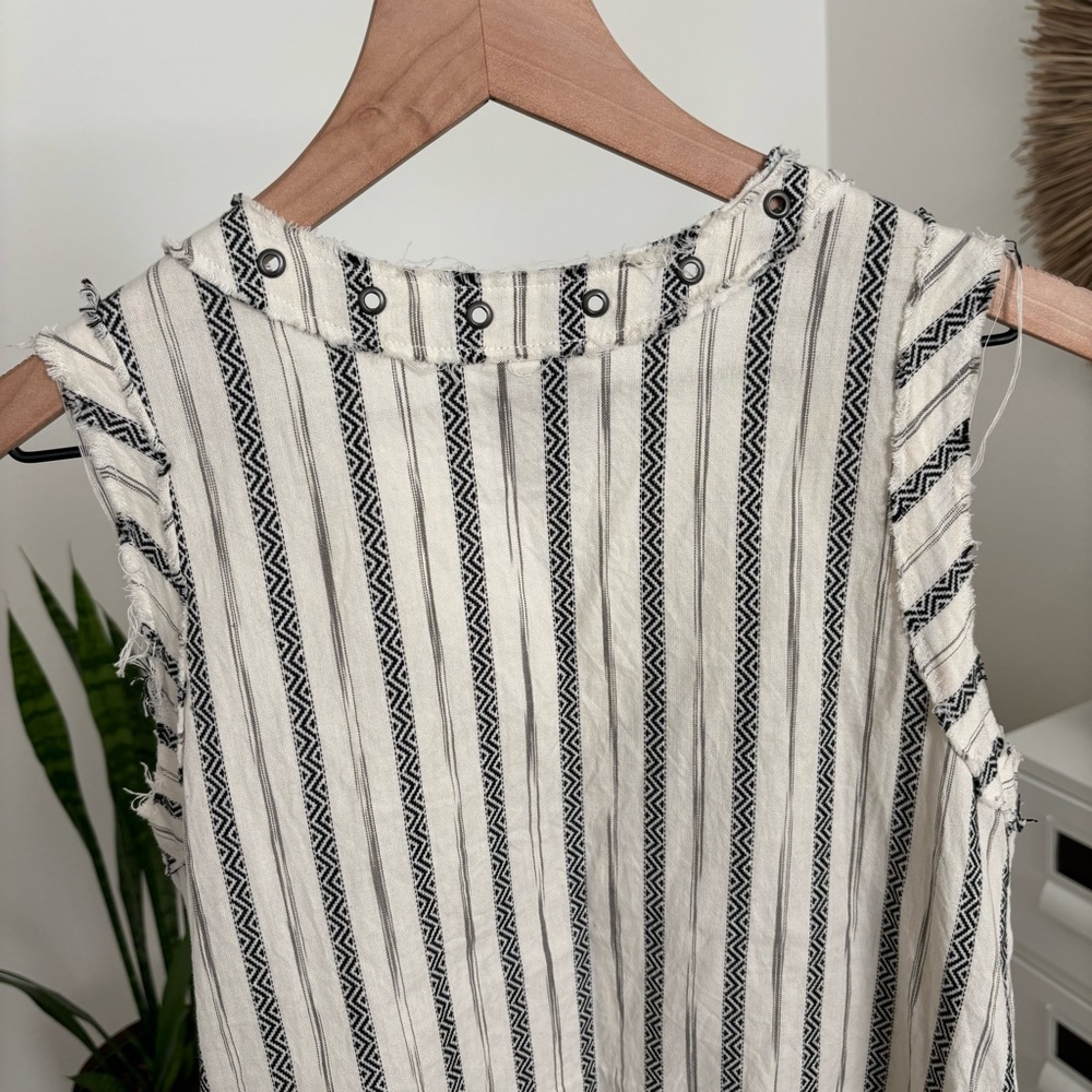 Knox Rose Cream Black Boho Striped Raw Hem Sleeveless Blouse Tank Top Small - Picture 8 of 9